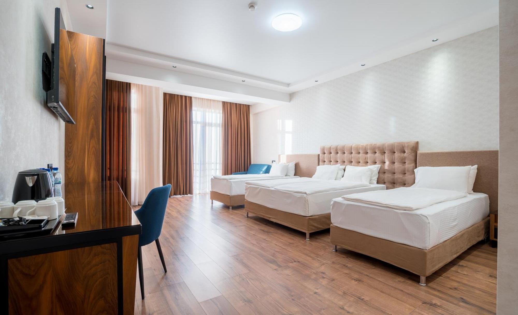 Olympus Hotel By Umbrella Тбілісі Екстер'єр фото