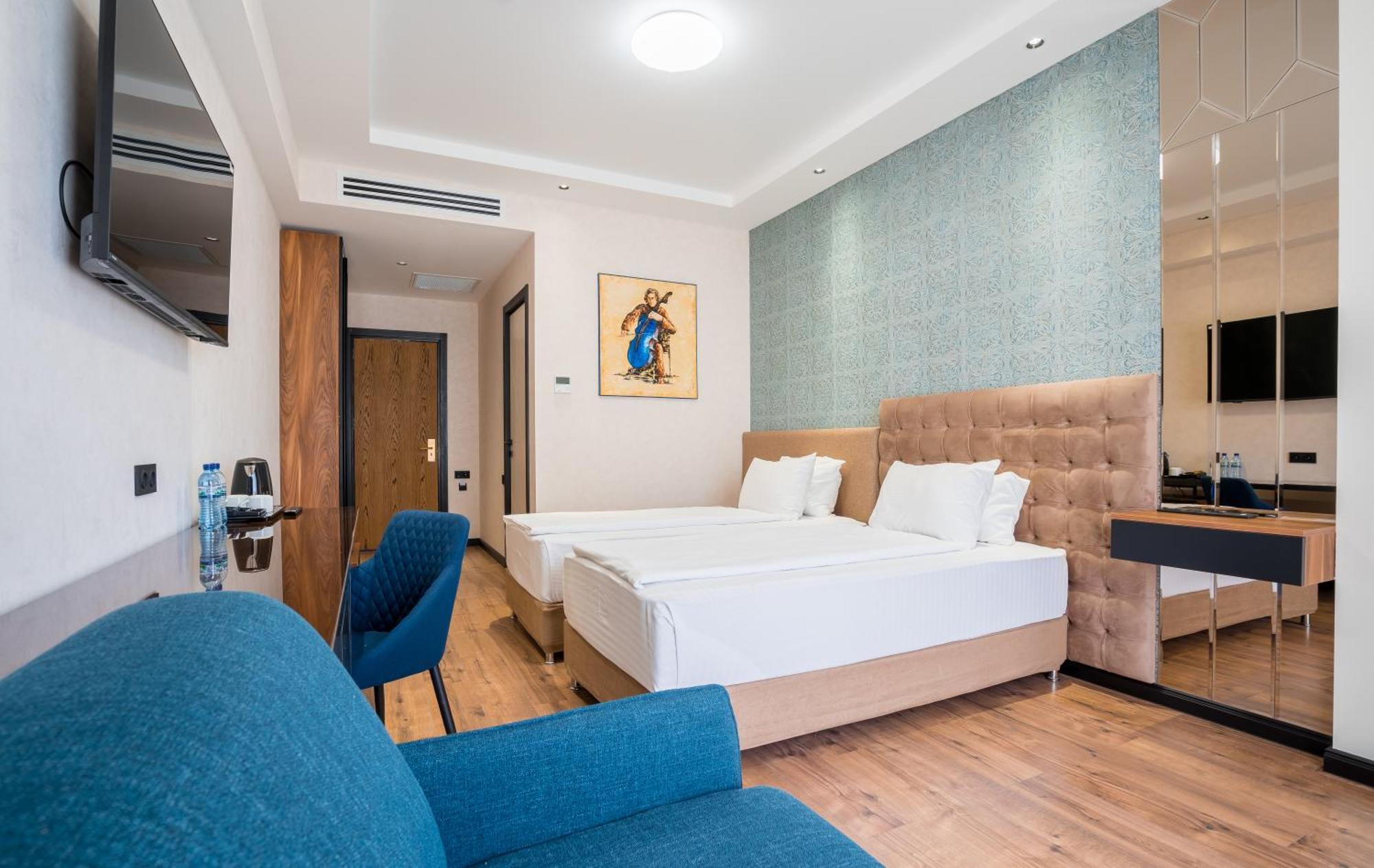 Olympus Hotel By Umbrella Тбілісі Екстер'єр фото